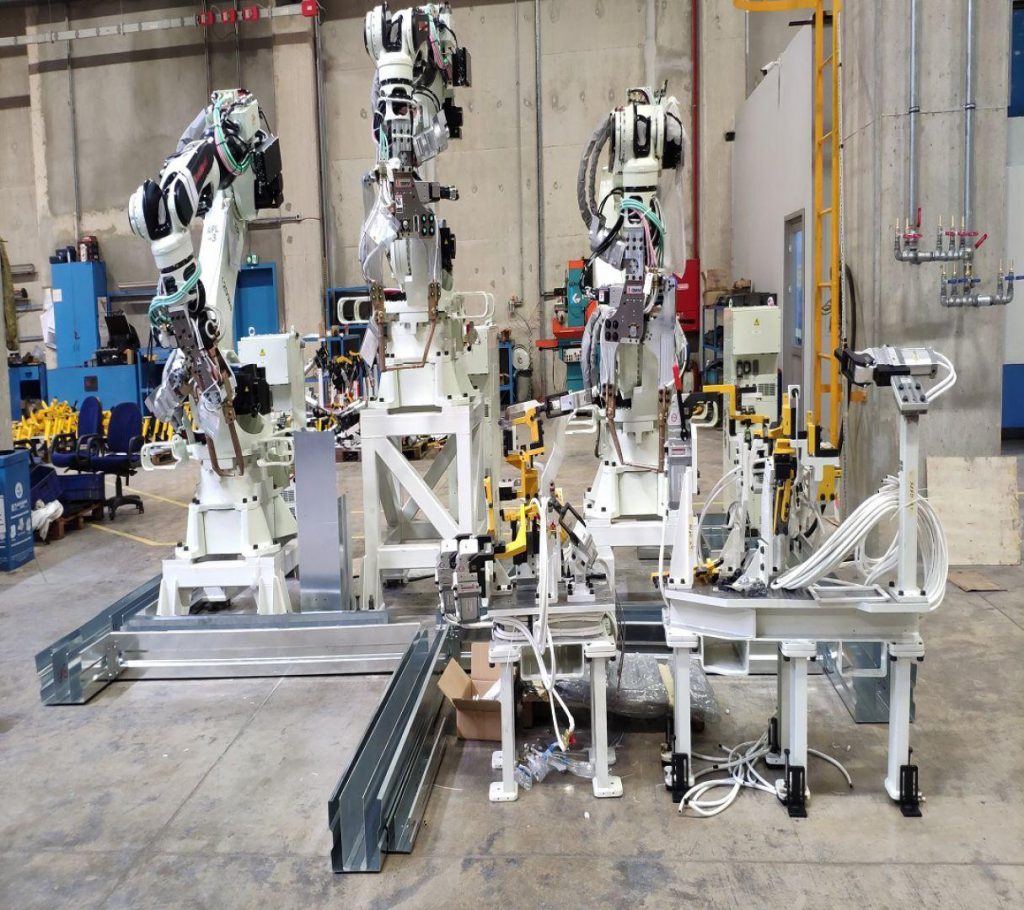 Inbetriebnahme von 20 Robotern und 8 Zellen für die Toyota-Fabrik in Frankreich!